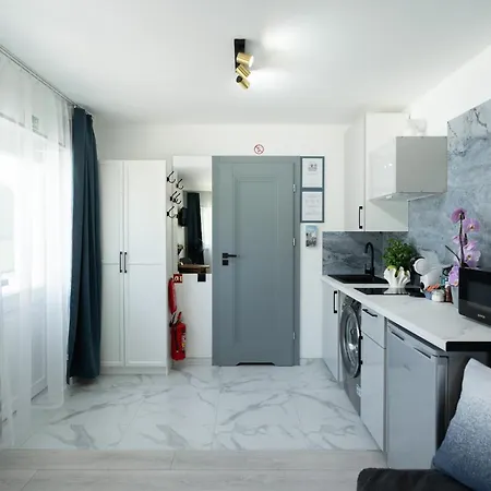 Appartement Design Garden With Private Parking & Playground