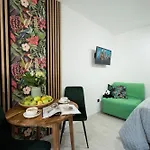 Design Garden With Private Parking & Playground * Riga