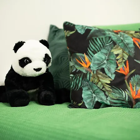 Апартаменты Design Garden With Private Parking & Playground *