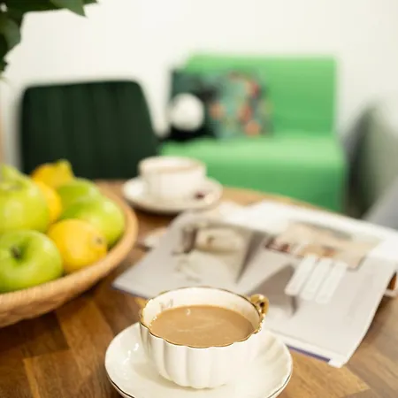 Апартаменты Design Garden With Private Parking & Playground *