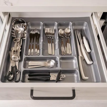 Design Garden With Private Parking & Playground