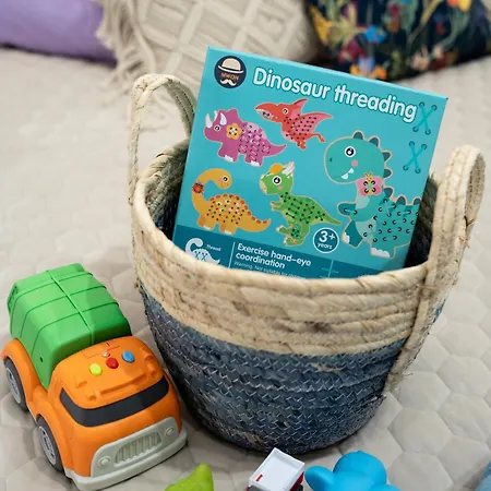 Design Garden With Private Parking & Playground Apartmán