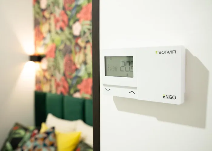 Design Garden With Private Parking & Playground Riga