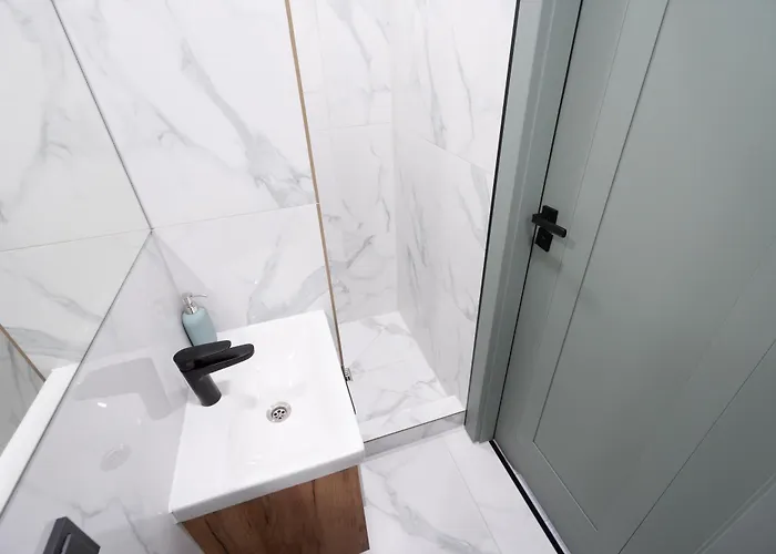 Διαμέρισμα Design Garden With Private Parking & Playground Ρίγα