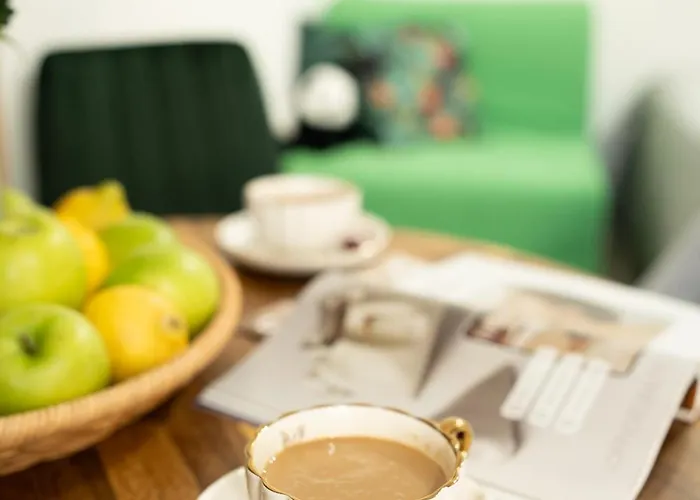 Апартаменти Design Garden With Private Parking & Playground *