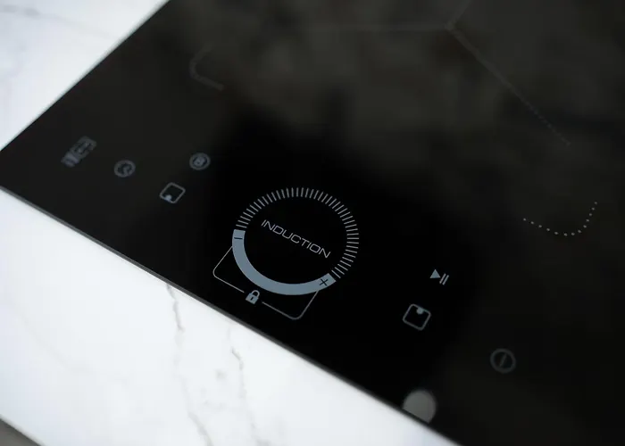 Design Garden With Private Parking & Playground Apartment