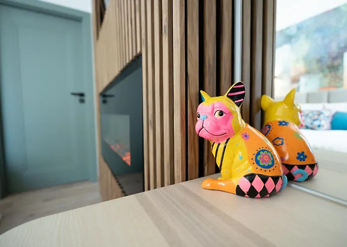 Apartment Design Garden With Private Parking & Playground *