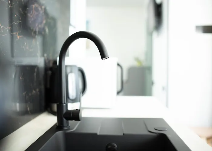 Διαμέρισμα Design Garden With Private Parking & Playground Ρίγα