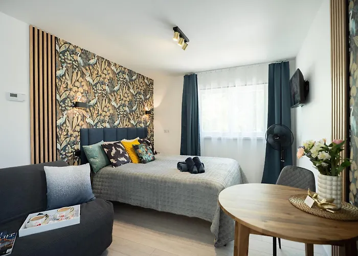 Design Garden With Private Parking & Playground Апартаменти *