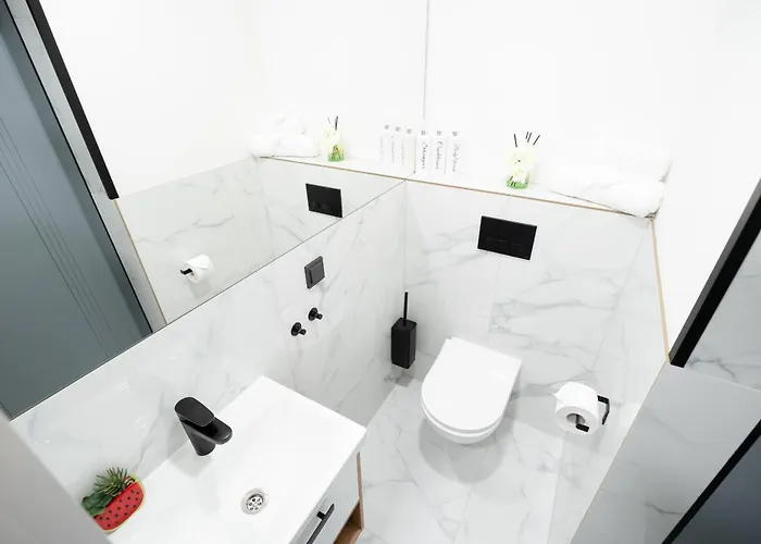 Design Garden With Private Parking & Playground * Ρίγα