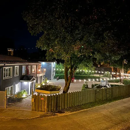 Design Garden With Private Parking & Playground 公寓